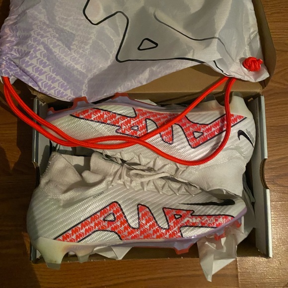 Mint Condition Nike Air Zoom Mercurial Superfly 9 Elite FG,...